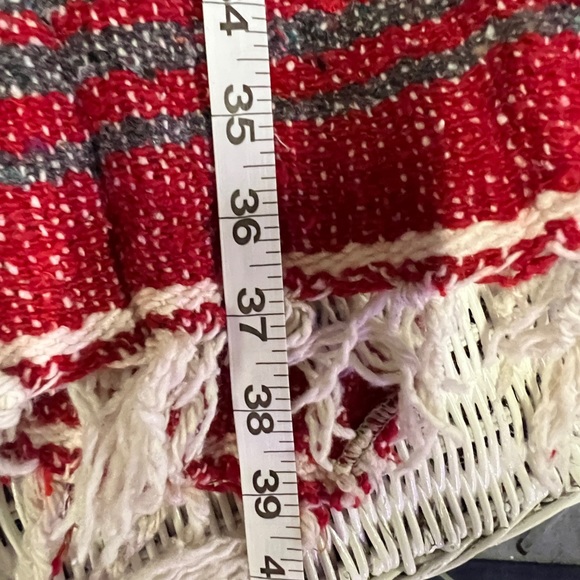 Handwoven textile Serape poncho - Picture 4 of 4